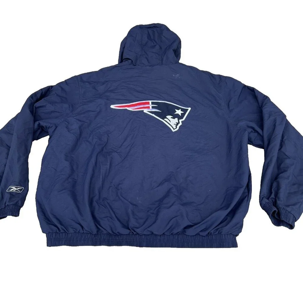 Vintage‎ Reebok Football Jacket NE Patriots NFL Zip Up Hooded Adult Size XL